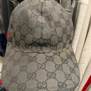 Gucci GG Logo Baseball Cap